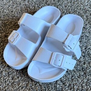 Source Unknown Kids Double Strap White Sandals